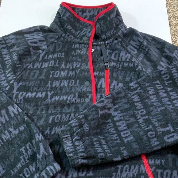 Tommy Hilfiger Sport Black and Red Logo Fleece Unisex - Picture 14 of 16